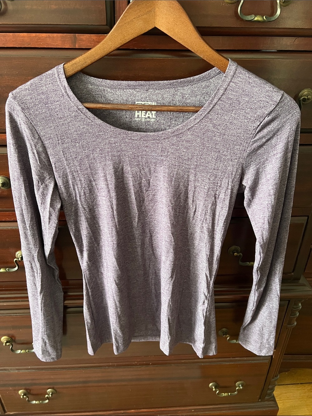 32 Degrees Heather Lavender Long Sleeve Scoop Neck Top